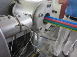 Kínai professzionális Pe Pp Pvc hullámos csőgyártó gép / műanyag hullámcső extrudáló sor