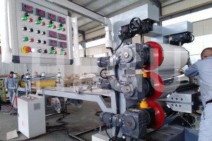 Plastik Pvc İmitasyon Mermer Levha Yapma Makineleri / Ekstruder Makinesi için OEM Fabrikası